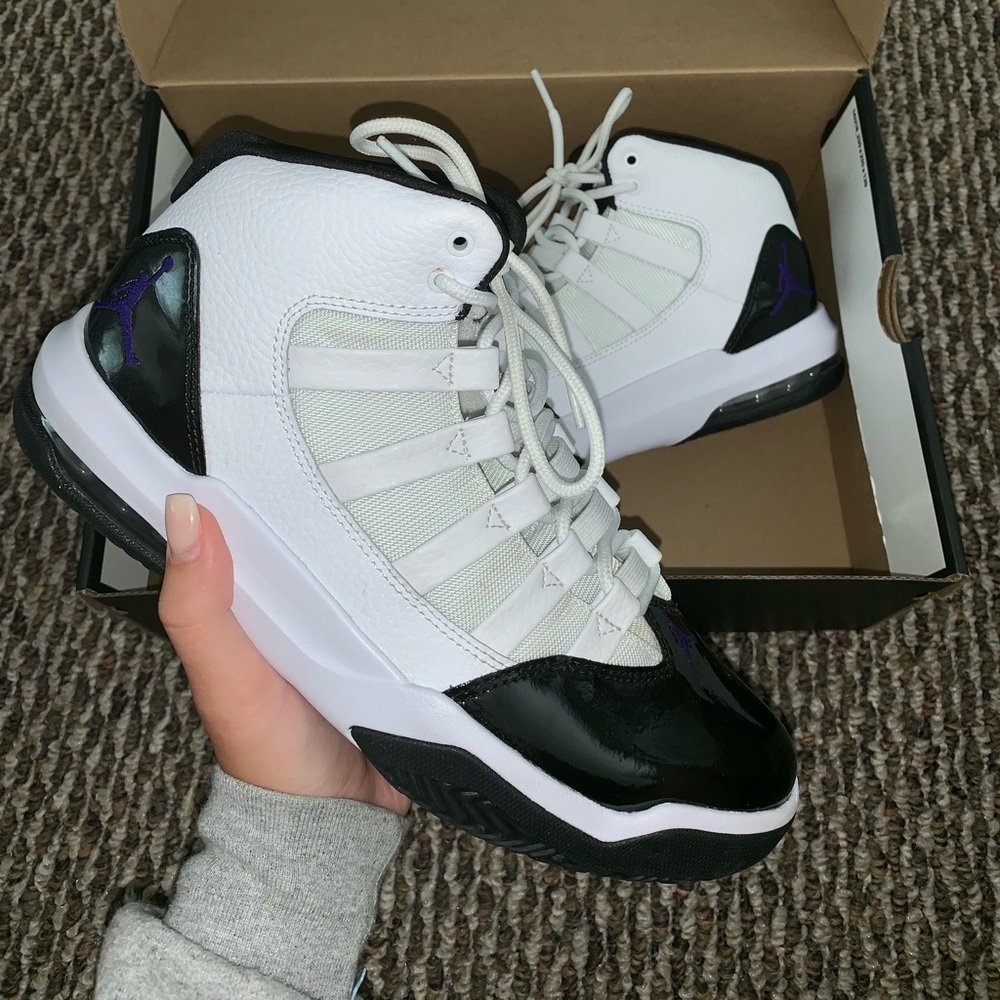 Air Jordan